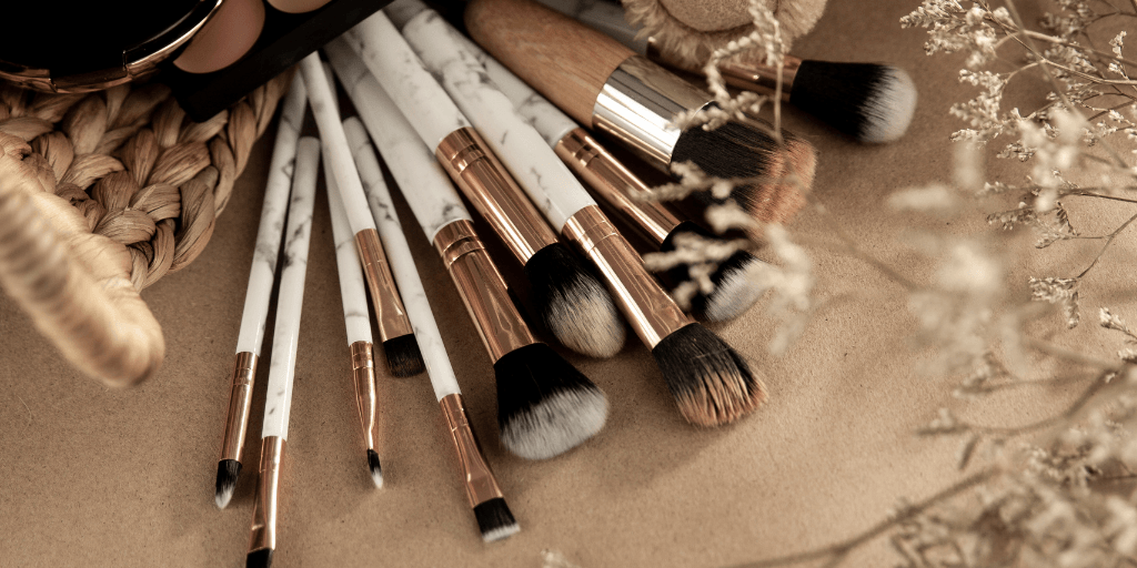 How Toxic Makeup is? - Detox Works ®